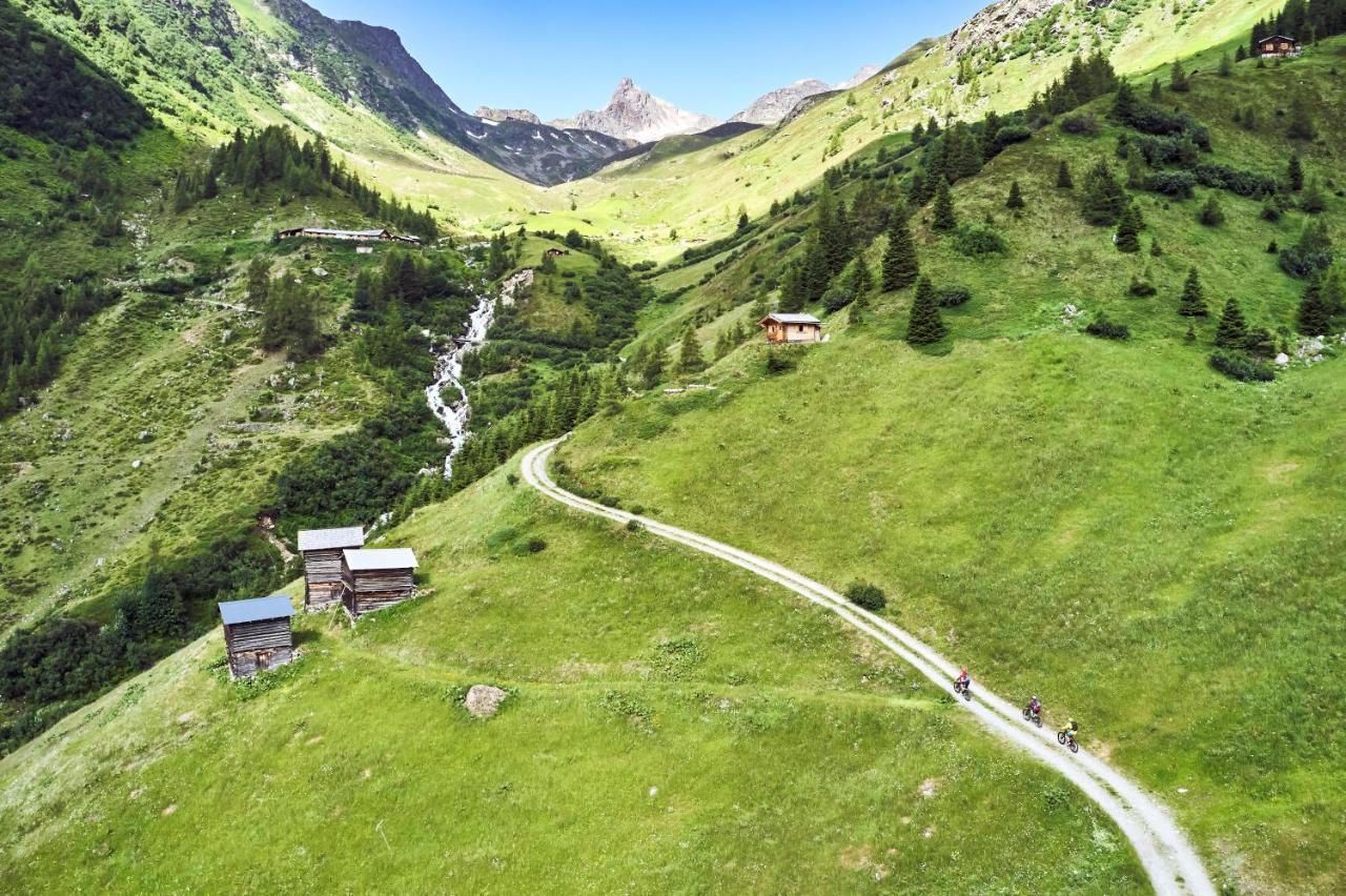 Hotel Alpenfrieden Kappl  Exterior foto
